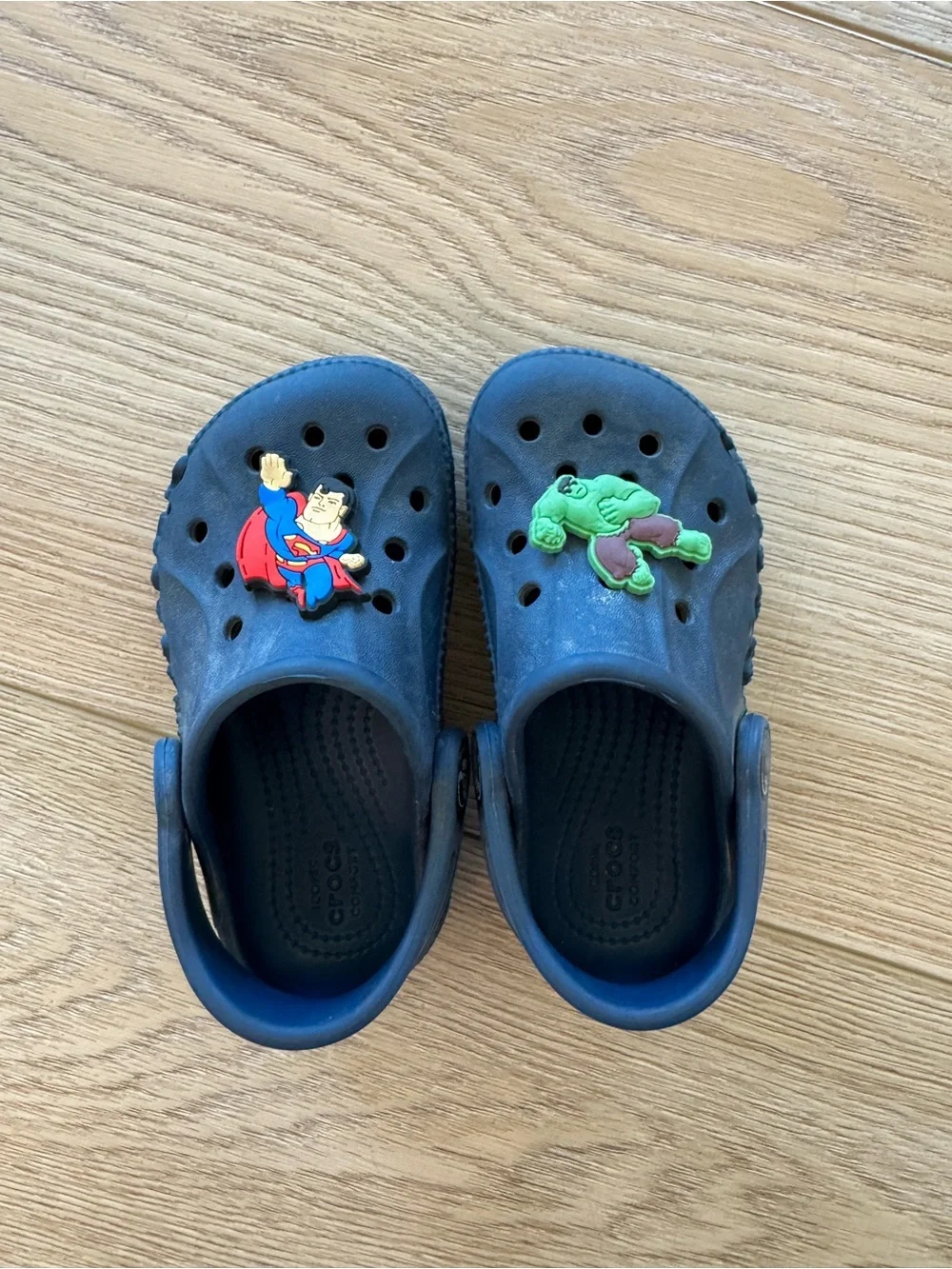 CROCS Kids Navy Blue with Superhero Charms (toddler size 7)